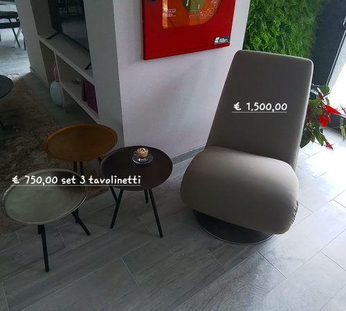 Poltrona - 1.500€  | set 3 tavolinetti - 750€